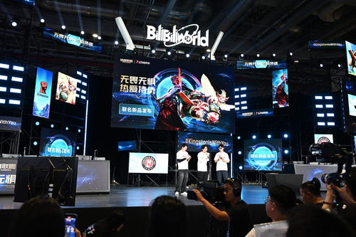 蜂拥联盟！金士顿携手英雄联盟知名选手解说，联名产品耀世登场BW现场